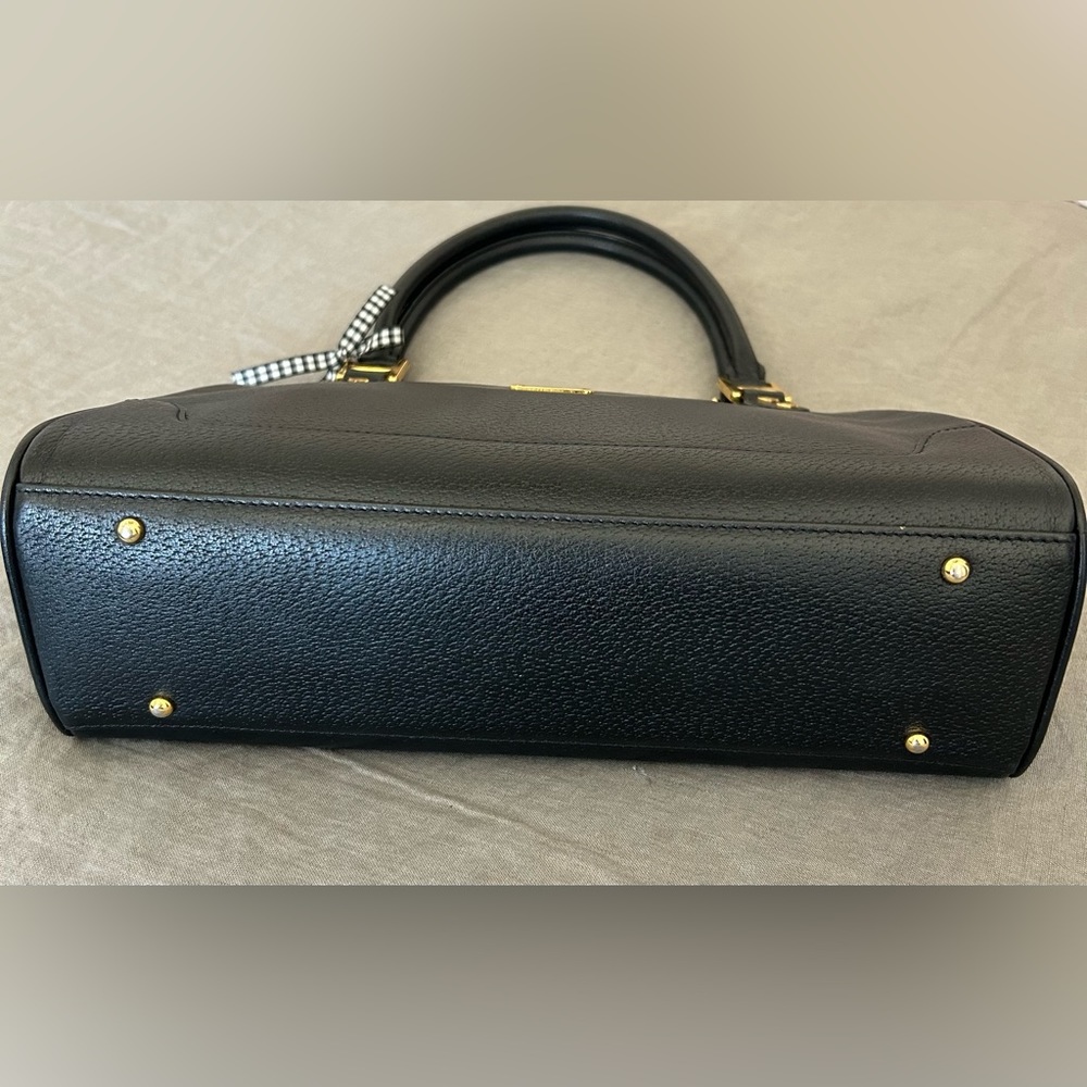 MCM Pebbled Leather Classic Satchel/Shoulder Bag w/COA - Picture 12 of 17